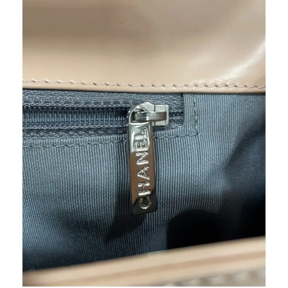 Chanel Reverso Boy Bag Pink Patent With COA And Dust bag - Picture 13 of 16